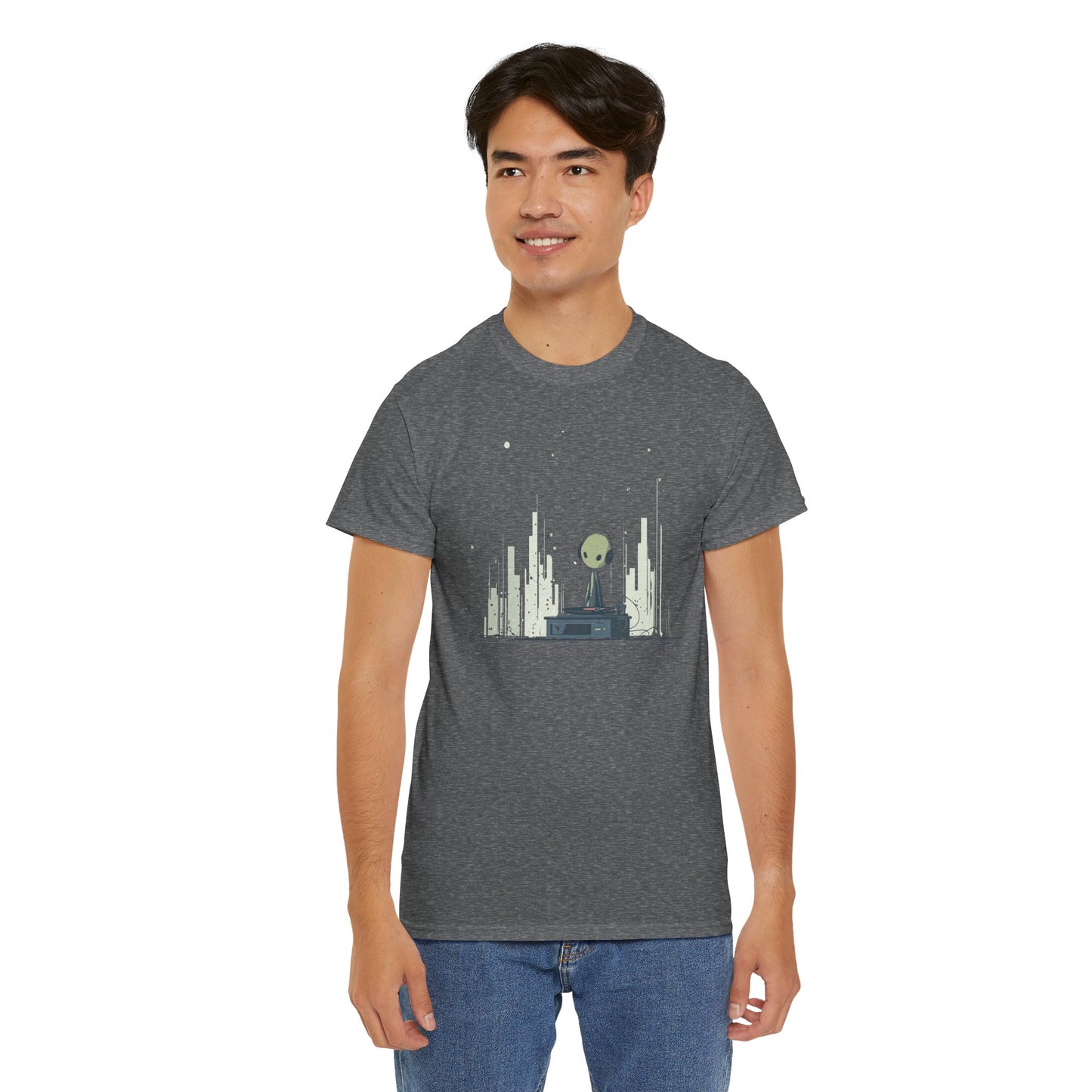 Alien Vibes - Alien DJ Shirt